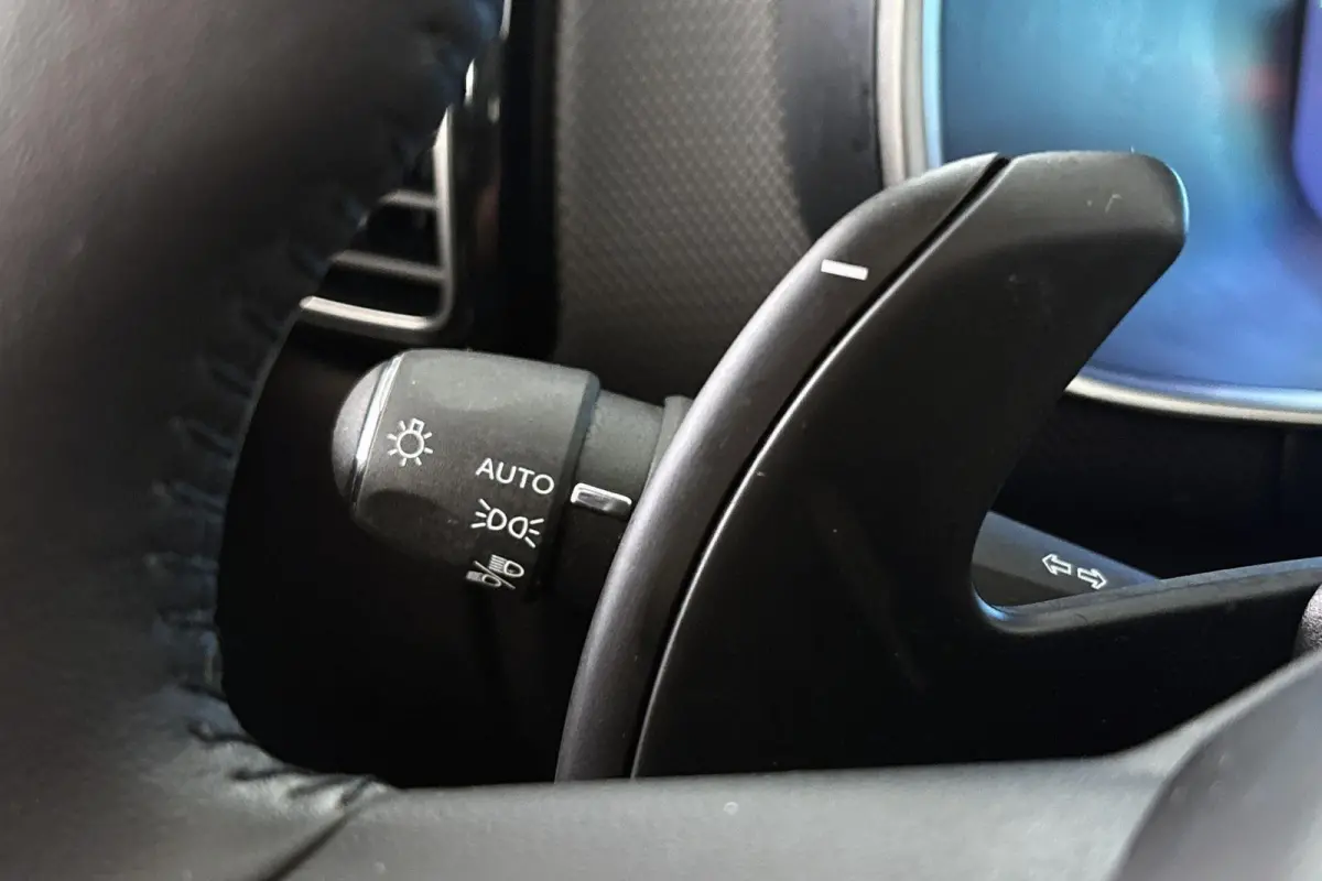 1.6 Plug-in Hybrid 225 Shine Pack Pano Leder Stoelverwarming 360-Camera