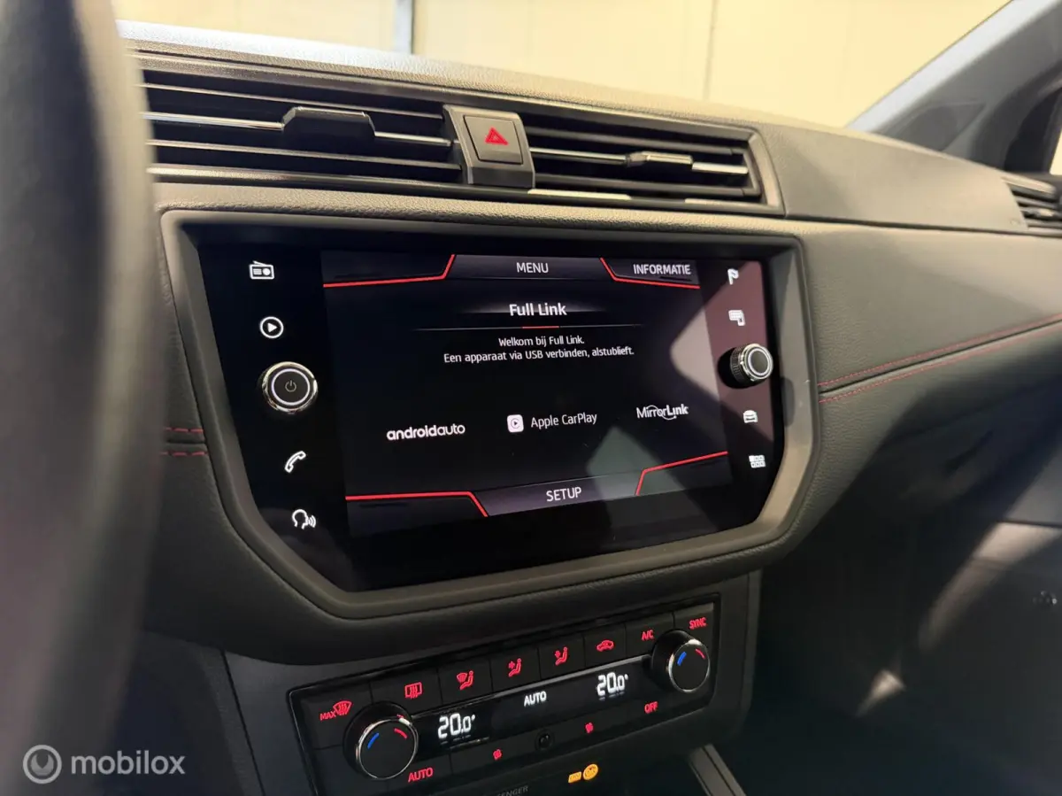 1.0 TSI FR 85kw Business Intense, navi|Led|Cruise control|5-Deurs|Carplay|Pdc|Beats