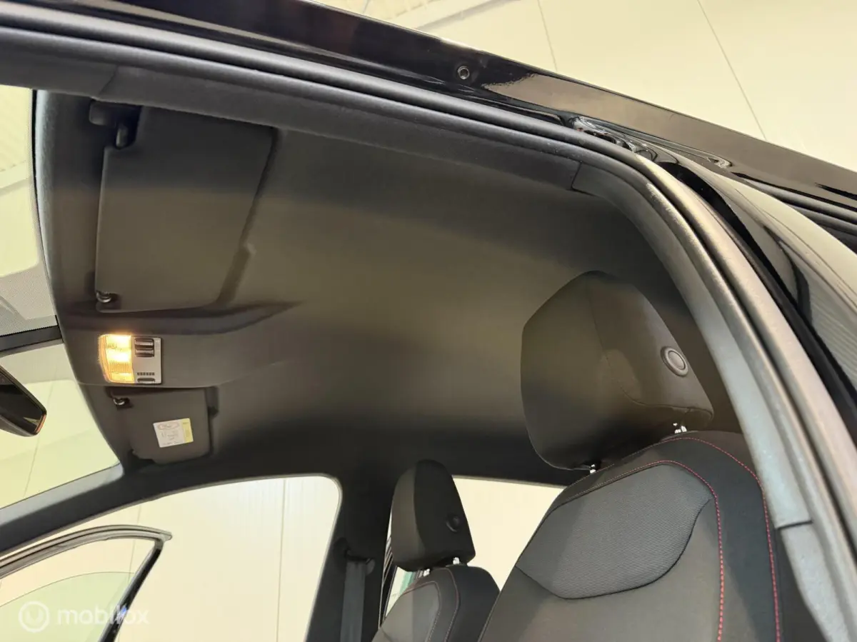1.0 TSI FR 85kw Business Intense, navi|Led|Cruise control|5-Deurs|Carplay|Pdc|Beats