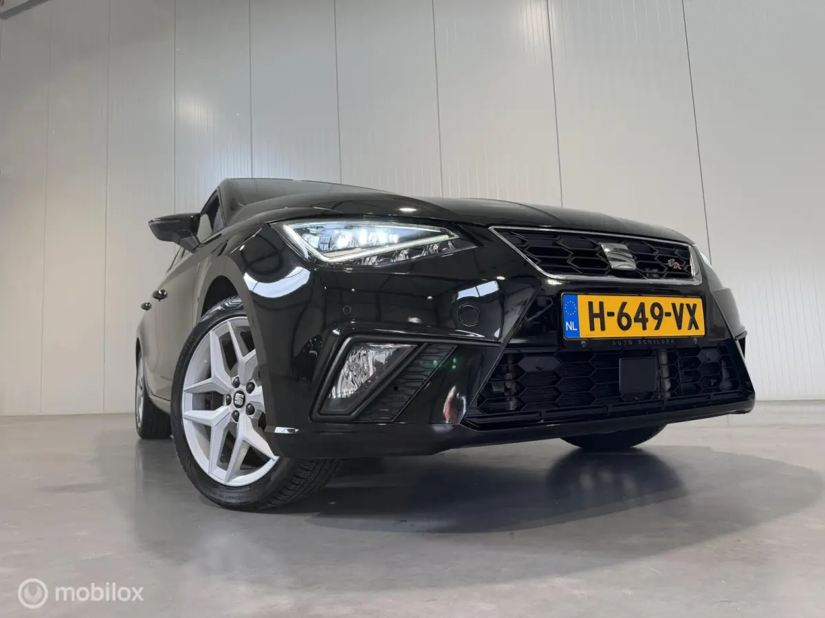 1.0 TSI FR 85kw Business Intense, navi|Led|Cruise control|5-Deurs|Carplay|Pdc|Beats