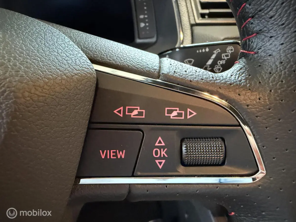 1.0 TSI FR 85kw Business Intense, navi|Led|Cruise control|5-Deurs|Carplay|Pdc|Beats