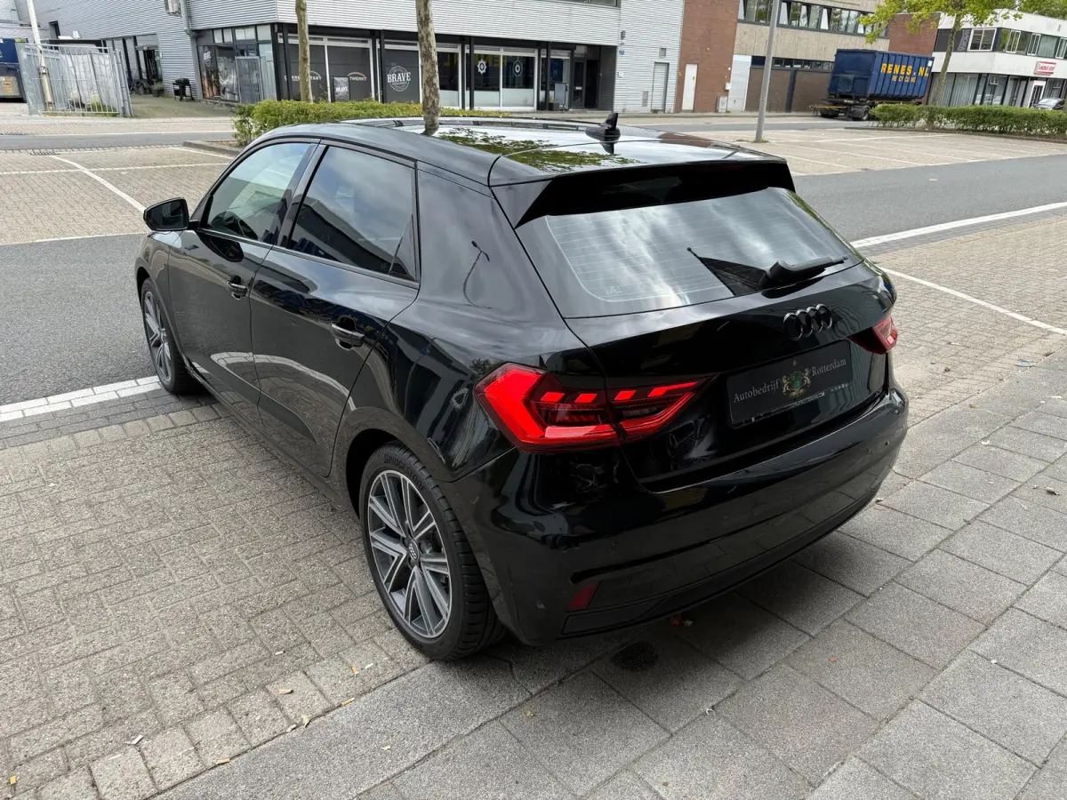 30 TFSI ECC/PDC V&A/LMV-17/Apple CarPlay