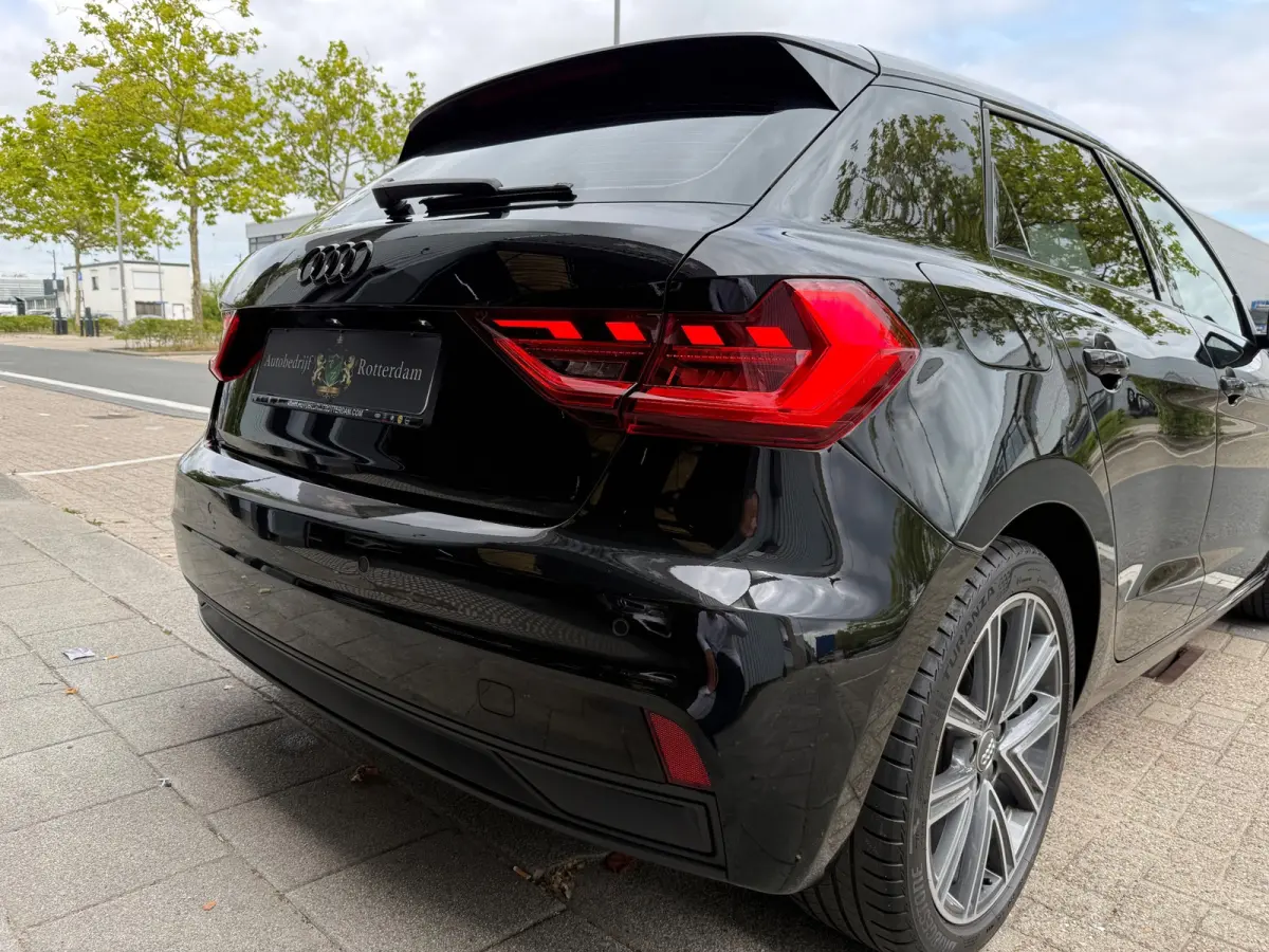 30 TFSI ECC/PDC V&A/LMV-17/Apple CarPlay
