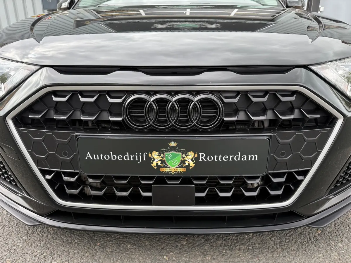 30 TFSI ECC/PDC V&A/LMV-17/Apple CarPlay