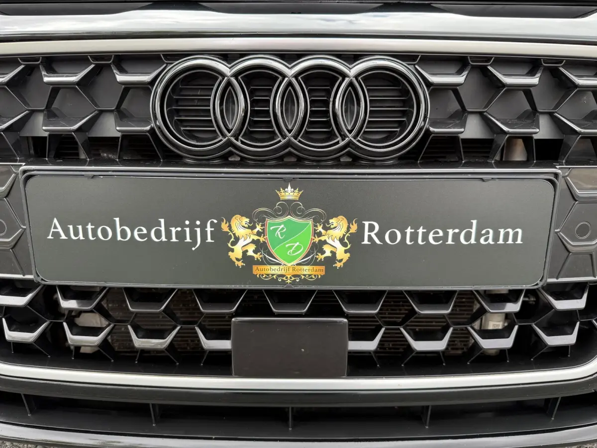 30 TFSI ECC/PDC V&A/LMV-17/Apple CarPlay