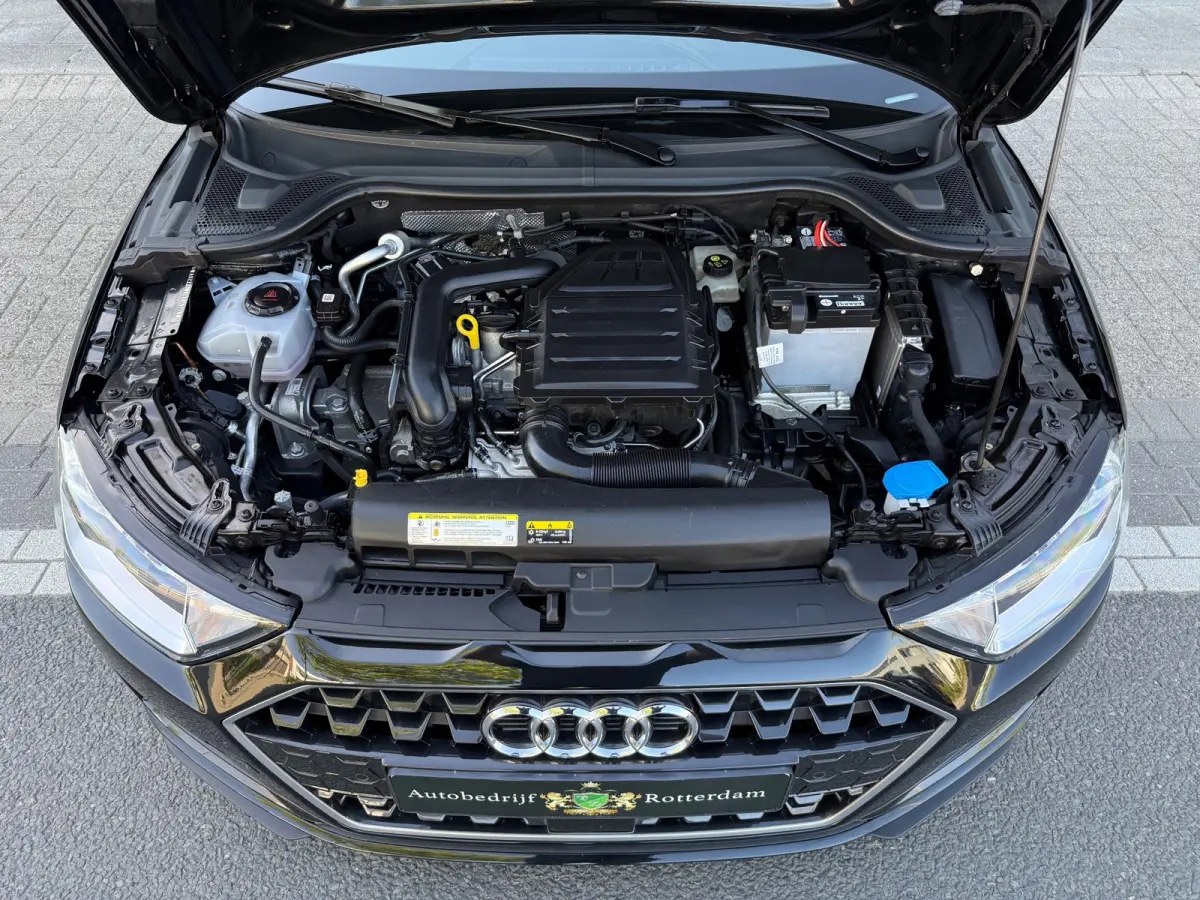 30 TFSI ECC/PDC V&A/LMV-17/Apple CarPlay