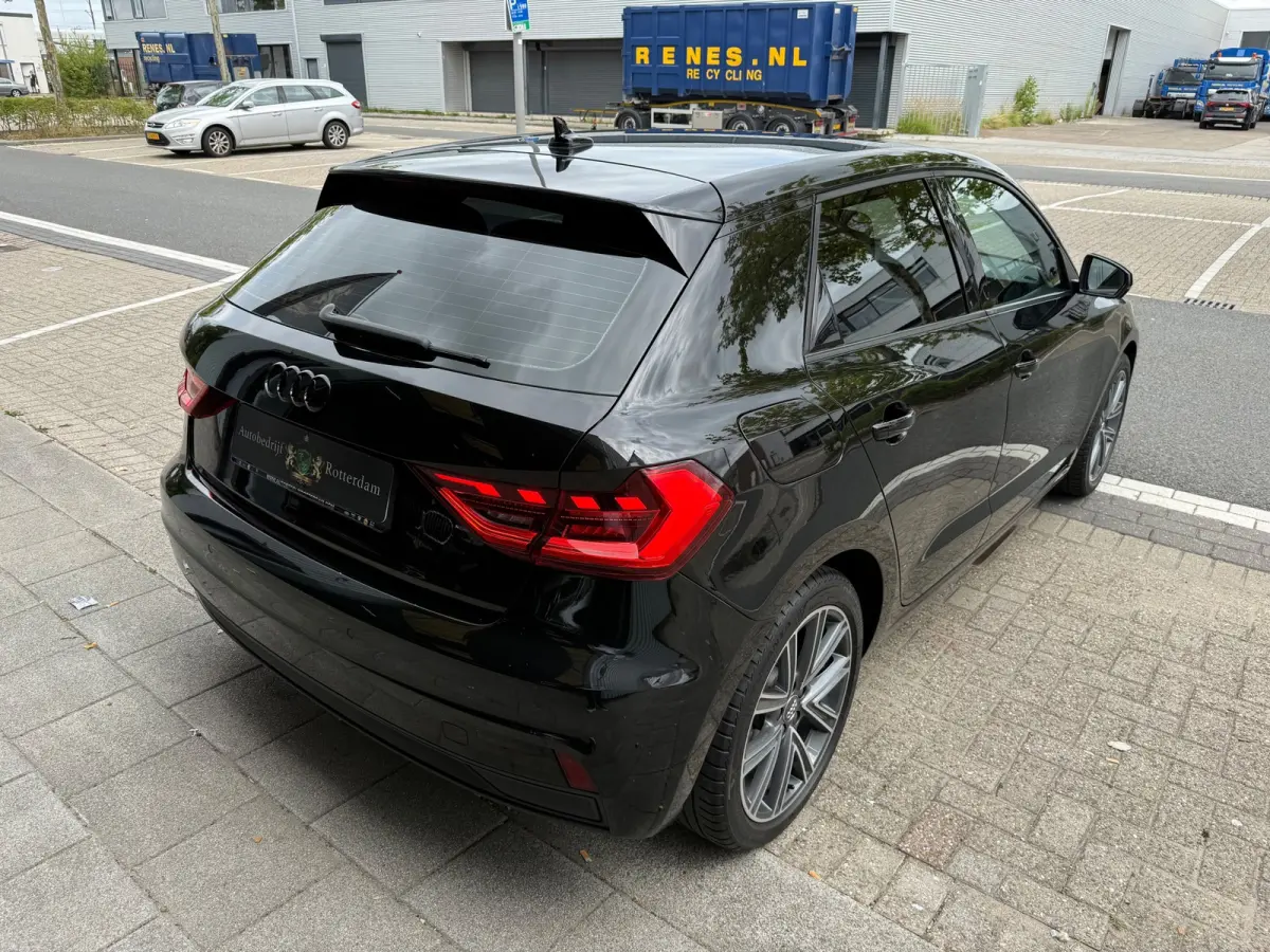 30 TFSI ECC/PDC V&A/LMV-17/Apple CarPlay