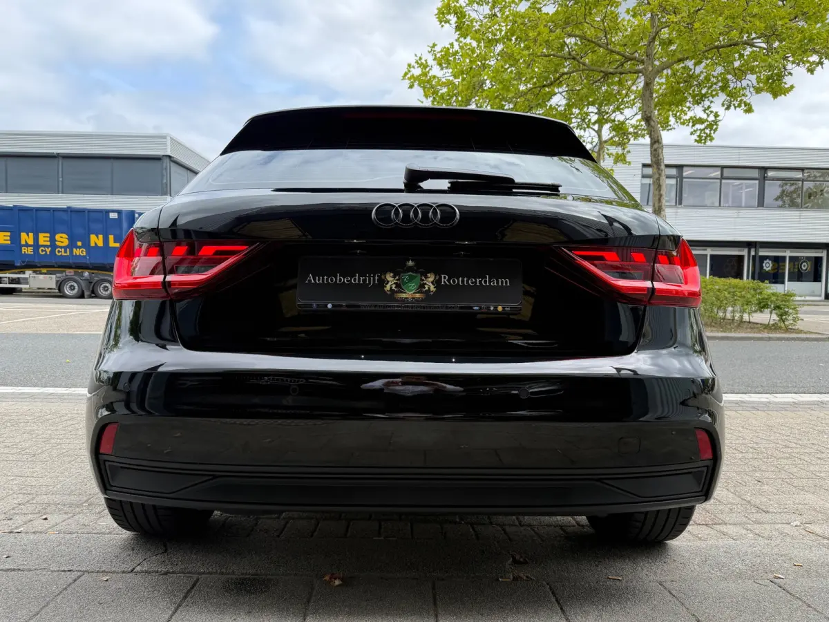 30 TFSI ECC/PDC V&A/LMV-17/Apple CarPlay