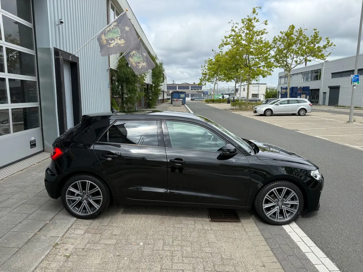 30 TFSI ECC/PDC V&A/LMV-17/Apple CarPlay