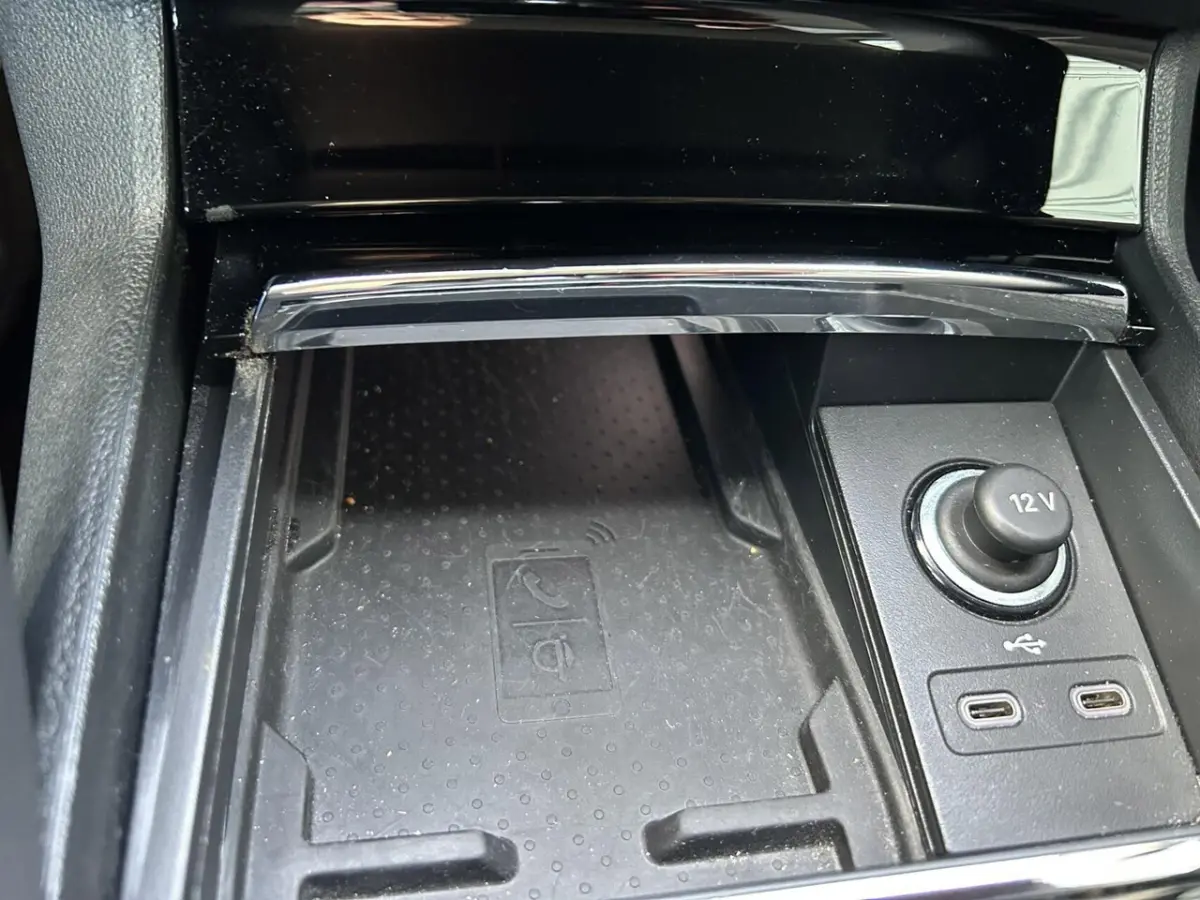 1.0 TSI Business Trekhaak/Camera/Navigatie/Stoelverwarming/Chrome