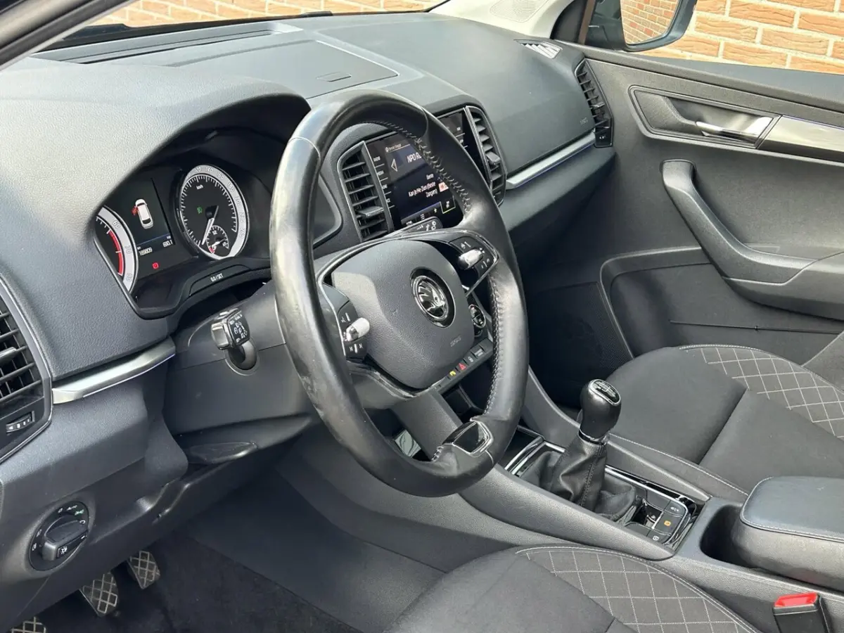 1.0 TSI Business Trekhaak/Camera/Navigatie/Stoelverwarming/Chrome