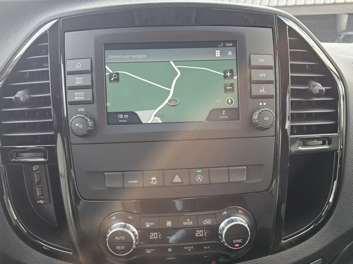 119 CDI Lang DC Sport | Automaat | LED | 2x schuifdeur | Trekhaak | Leder | Stoelverwarming | Navi | ACC | Achterdeuren |