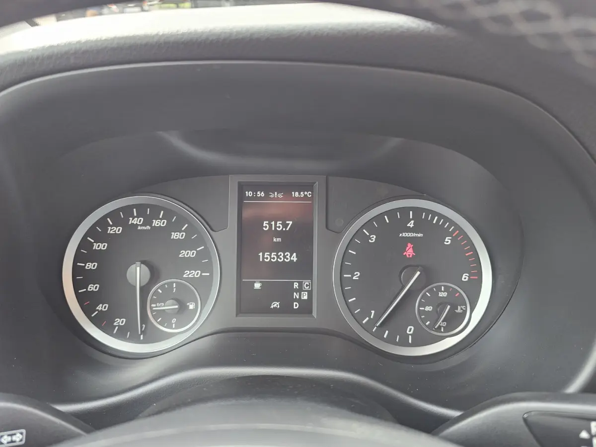 119 CDI Lang DC Sport | Automaat | LED | 2x schuifdeur | Trekhaak | Leder | Stoelverwarming | Navi | ACC | Achterdeuren |