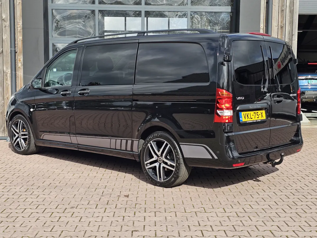 119 CDI Lang DC Sport | Automaat | LED | 2x schuifdeur | Trekhaak | Leder | Stoelverwarming | Navi | ACC | Achterdeuren |