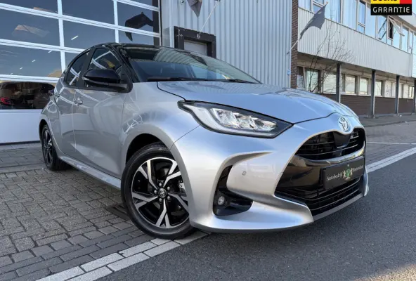 1.5 Hybrid 115 Business plus Apple CarPlay