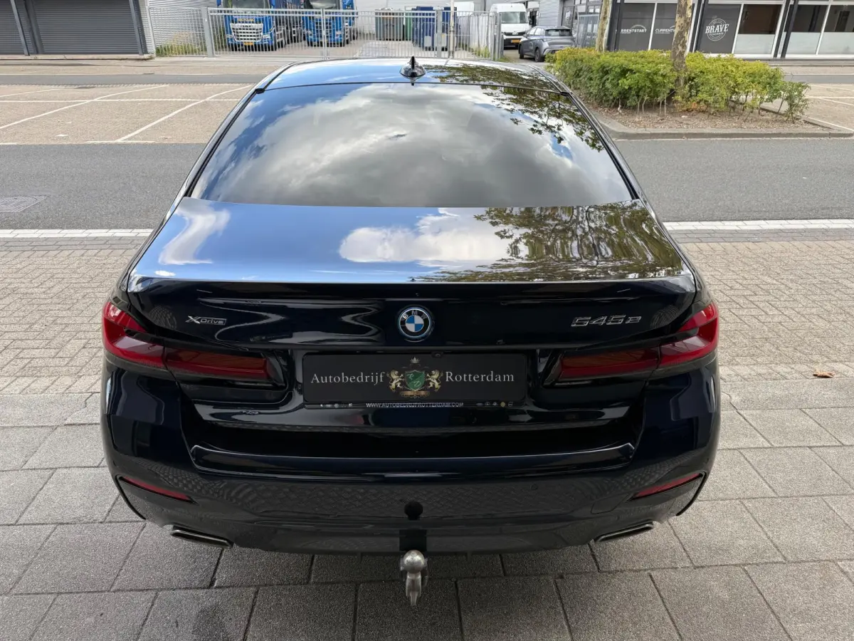 545e xDrive High Executive M-Sport AUT 395PK