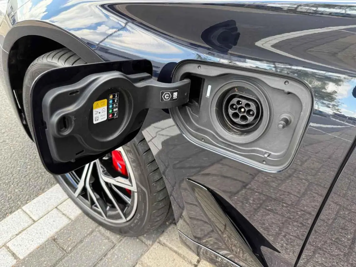 545e xDrive High Executive M-Sport AUT 395PK