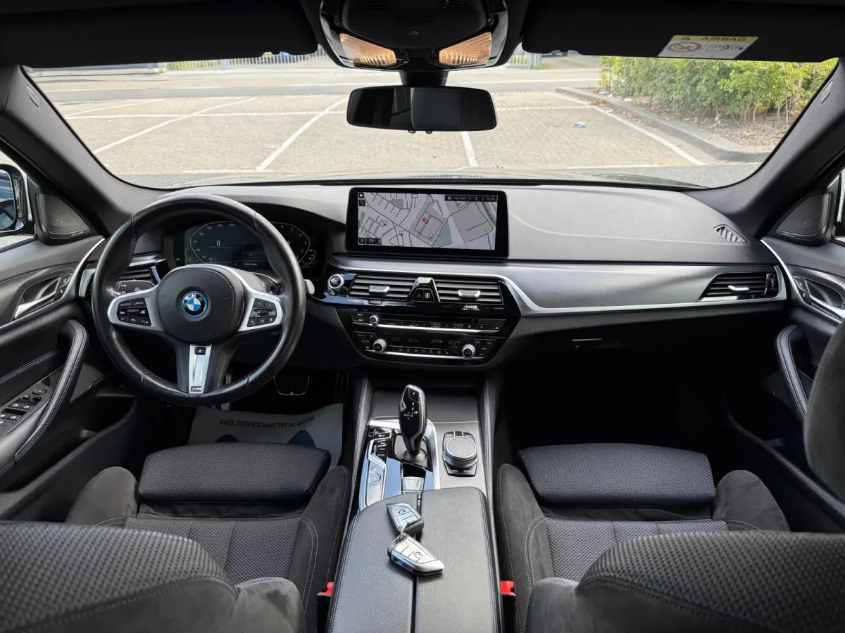 545e xDrive High Executive M-Sport AUT 395PK