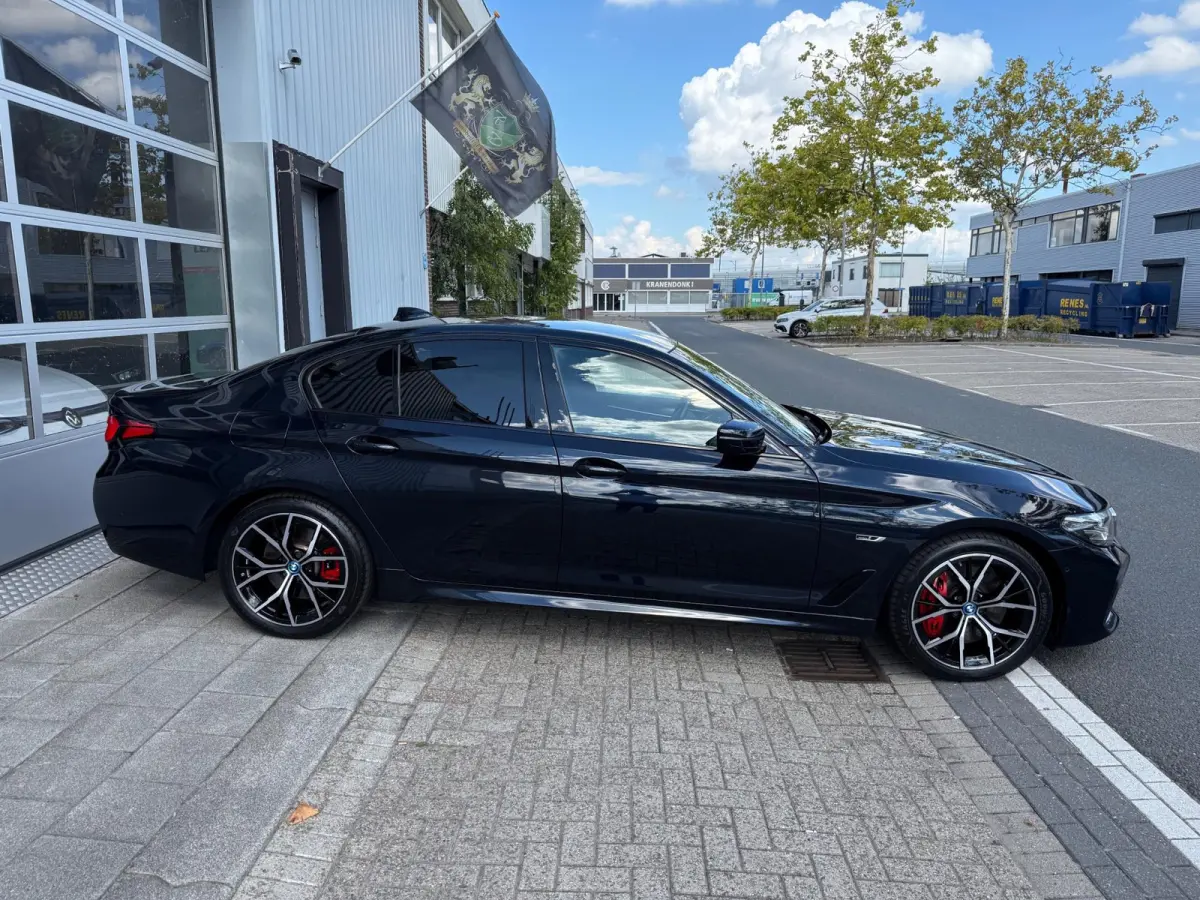 545e xDrive High Executive M-Sport AUT 395PK