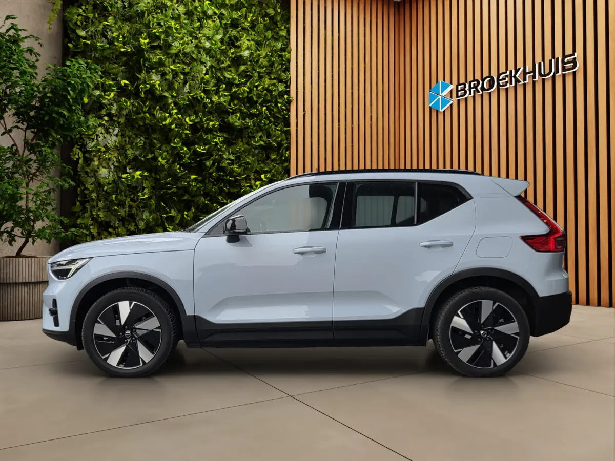 Single Motor Extended Range Plus 82 kWh | Trekhaak | Camera | Stuur/stoelverwarming | Adaptive Cruise