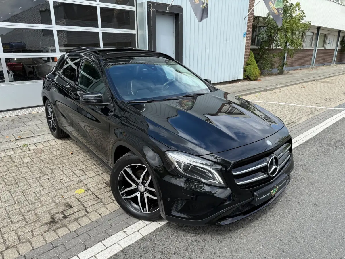 180 AUT AMG LMV18/CAM/NAVI/VOL LEER