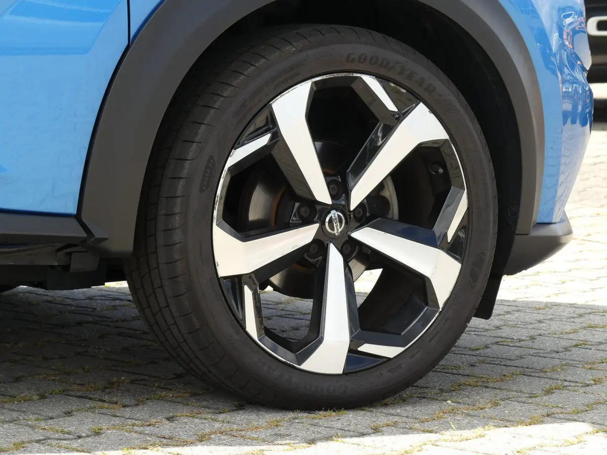 1.0 DIG-T Tekna / BOSE Premium / 19"inch / Stoelverwarming / Navigatie / Sound Pack