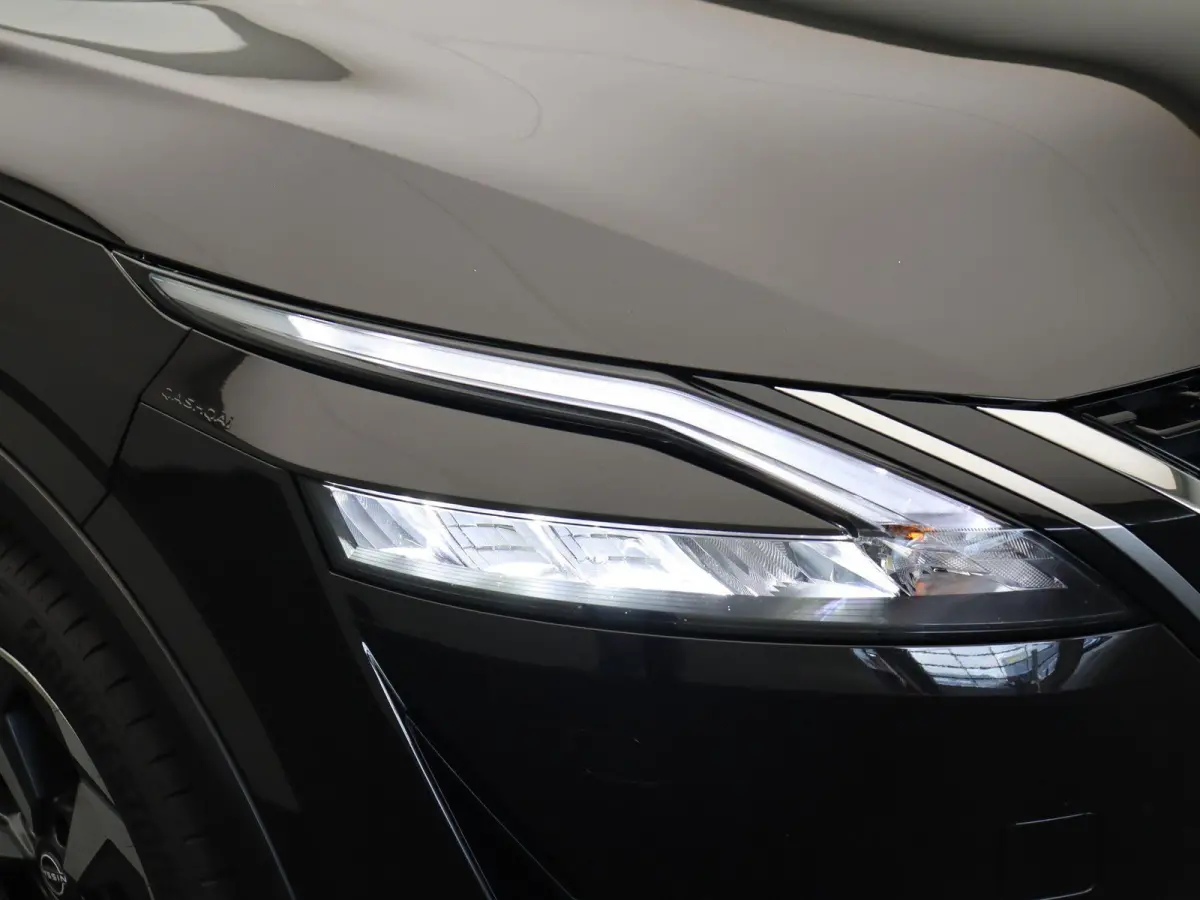 140pk MHEV N-Connecta | Stoel & stuurverwarming | Adaptive cruise control | Climate control | Dodehoek detectie | Lichtmetalen velgen 18'' |