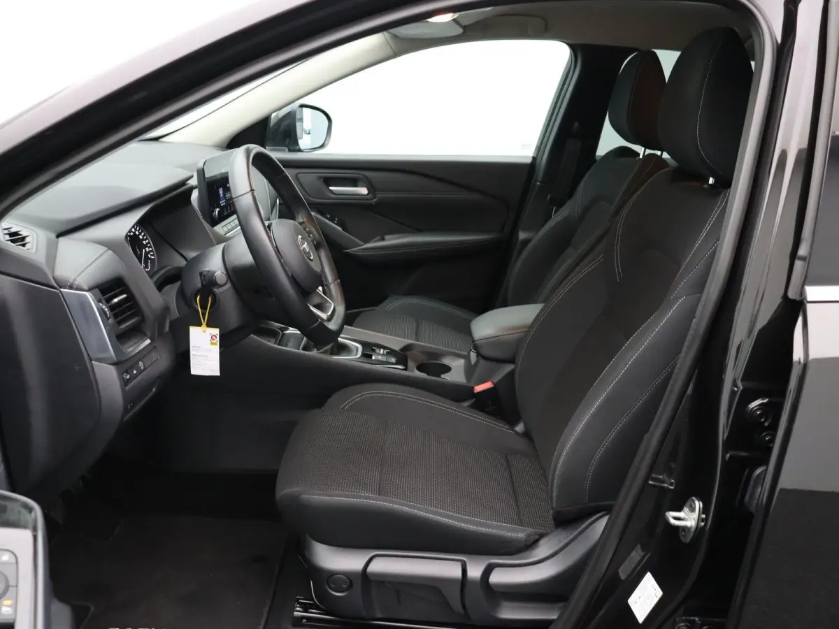140pk MHEV N-Connecta | Stoel & stuurverwarming | Adaptive cruise control | Climate control | Dodehoek detectie | Lichtmetalen velgen 18'' |