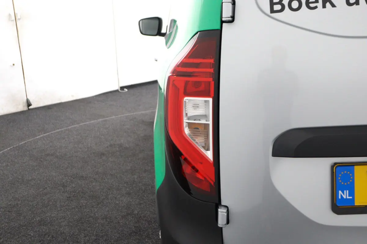 45kWh N-CONNECTA L2 automaat | Parkeercamera | Climate Control |