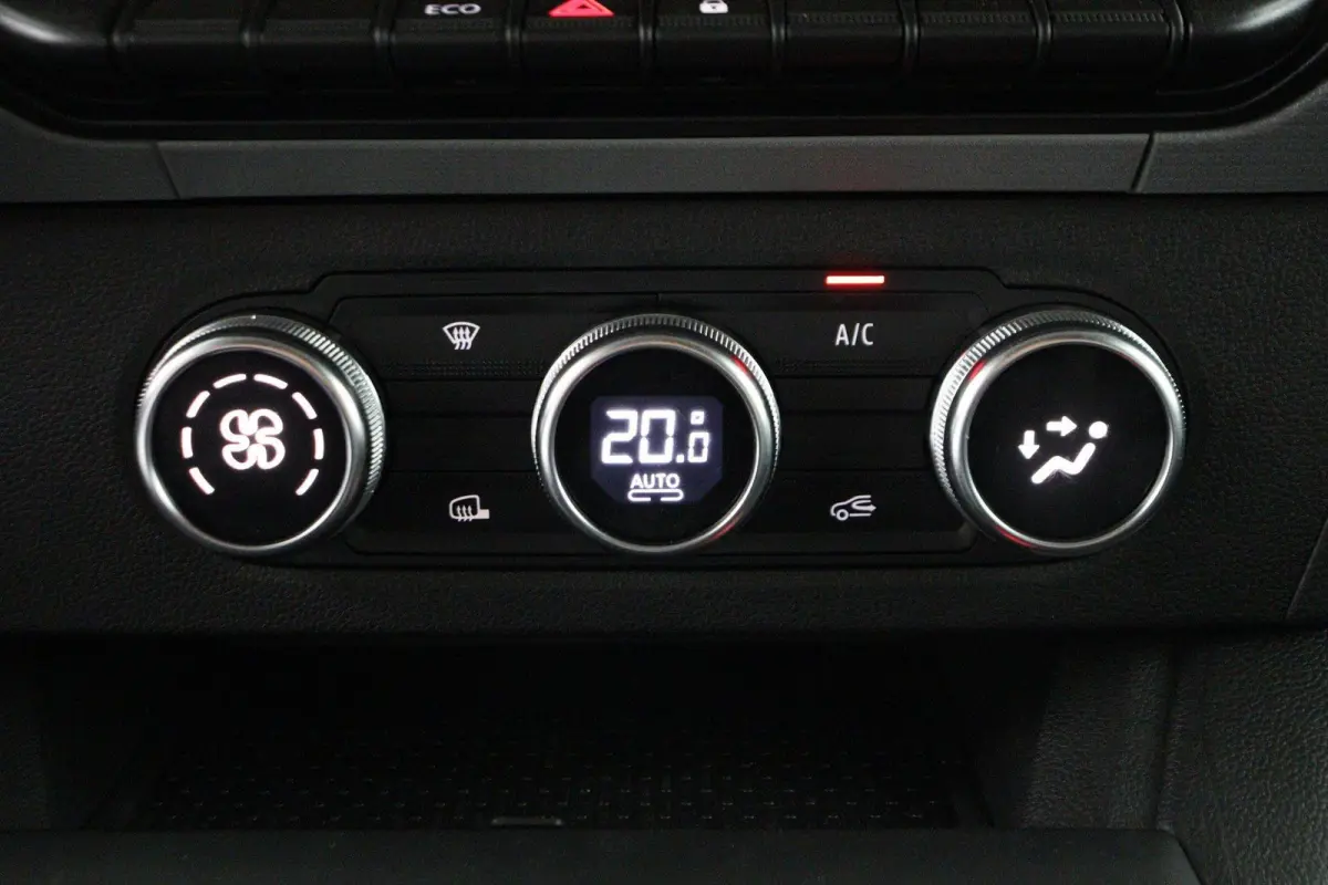 45kWh N-CONNECTA L2 automaat | Parkeercamera | Climate Control |