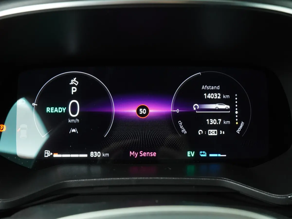 techno full hybrid E-Tech 145 | Groot Navigatie | Stoel- & Stuurverw. | Climate Control |