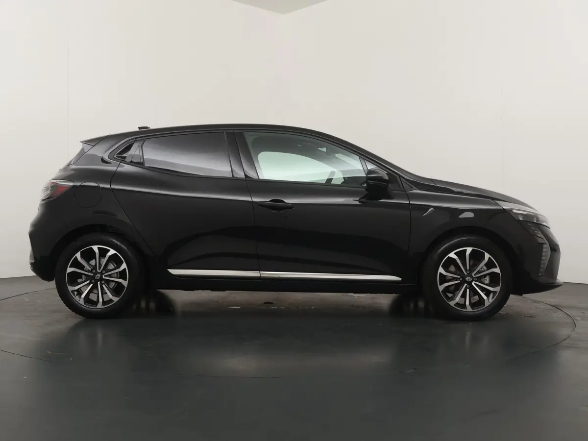 techno full hybrid E-Tech 145 | Groot Navigatie | Stoel- & Stuurverw. | Climate Control |