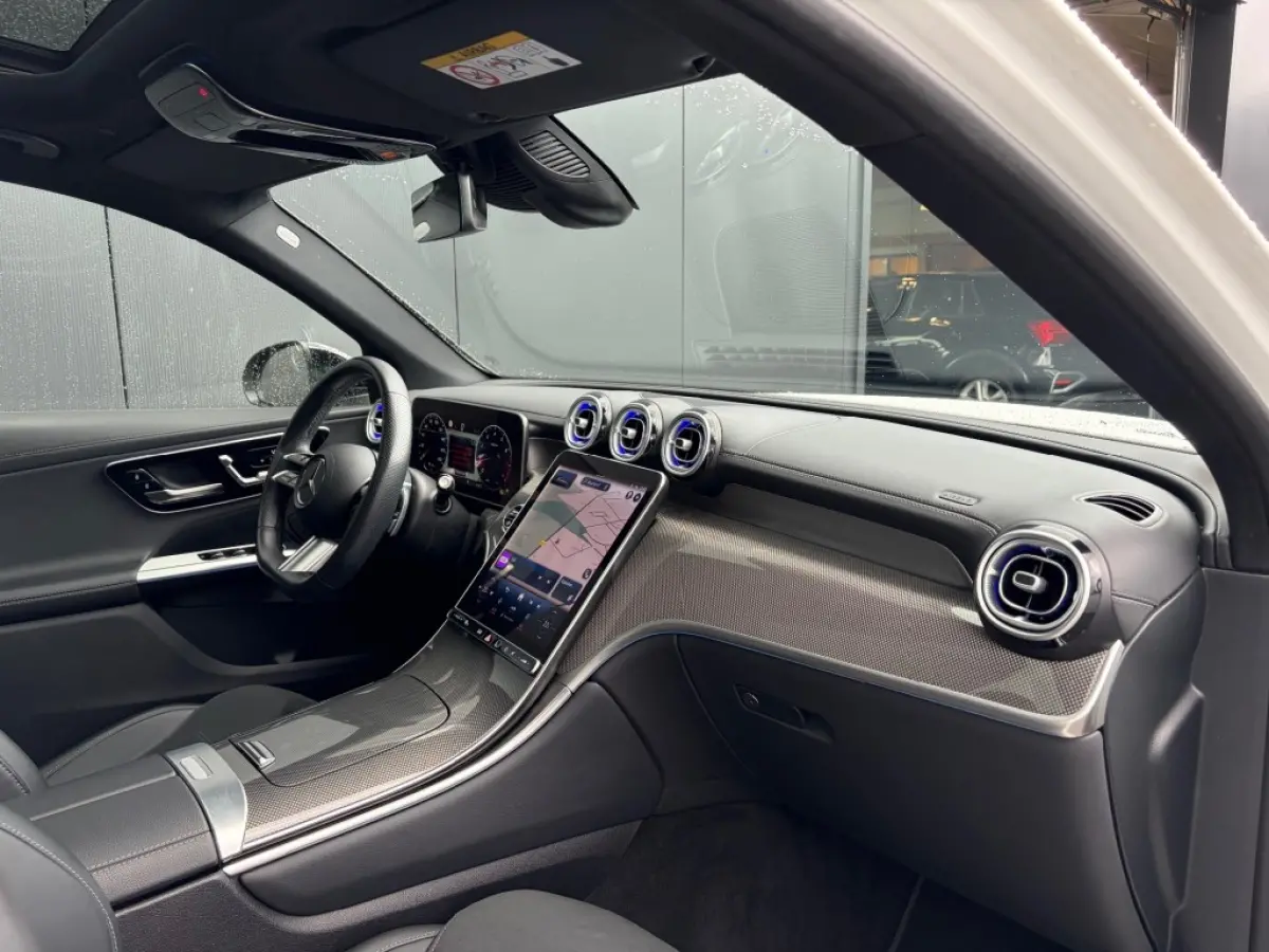 GLC 200 AMG Night Pano ACC Camera Digital Light Memory Sfeerlicht e.Trekhaak