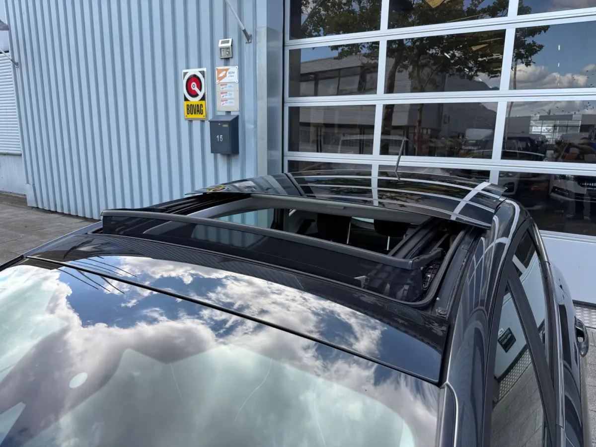 1.0 EcoBoost Titanium PDC+CAMERA/NAV/CARPLAY/B&O