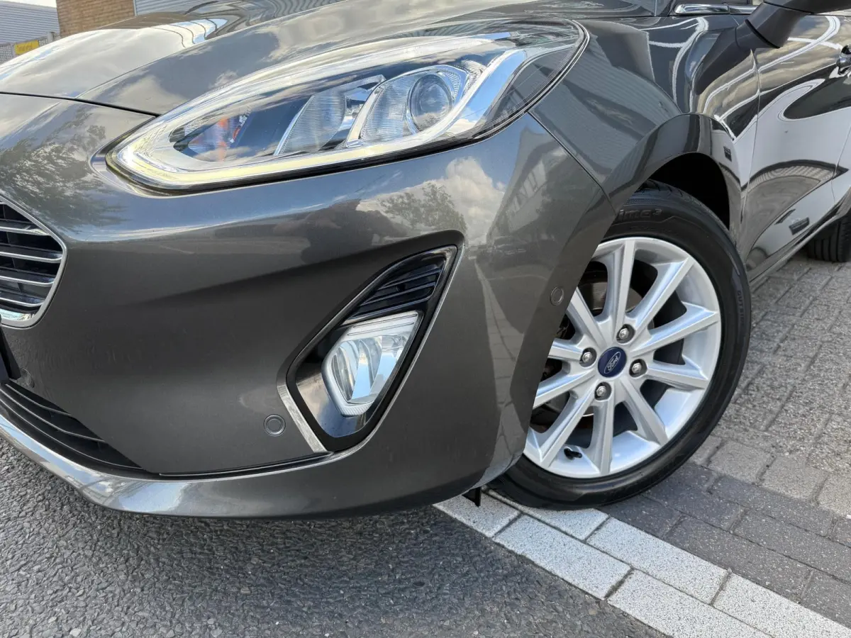 1.0 EcoBoost Titanium PDC+CAMERA/NAV/CARPLAY/B&O