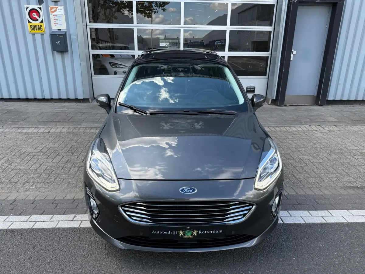 1.0 EcoBoost Titanium PDC+CAMERA/NAV/CARPLAY/B&O