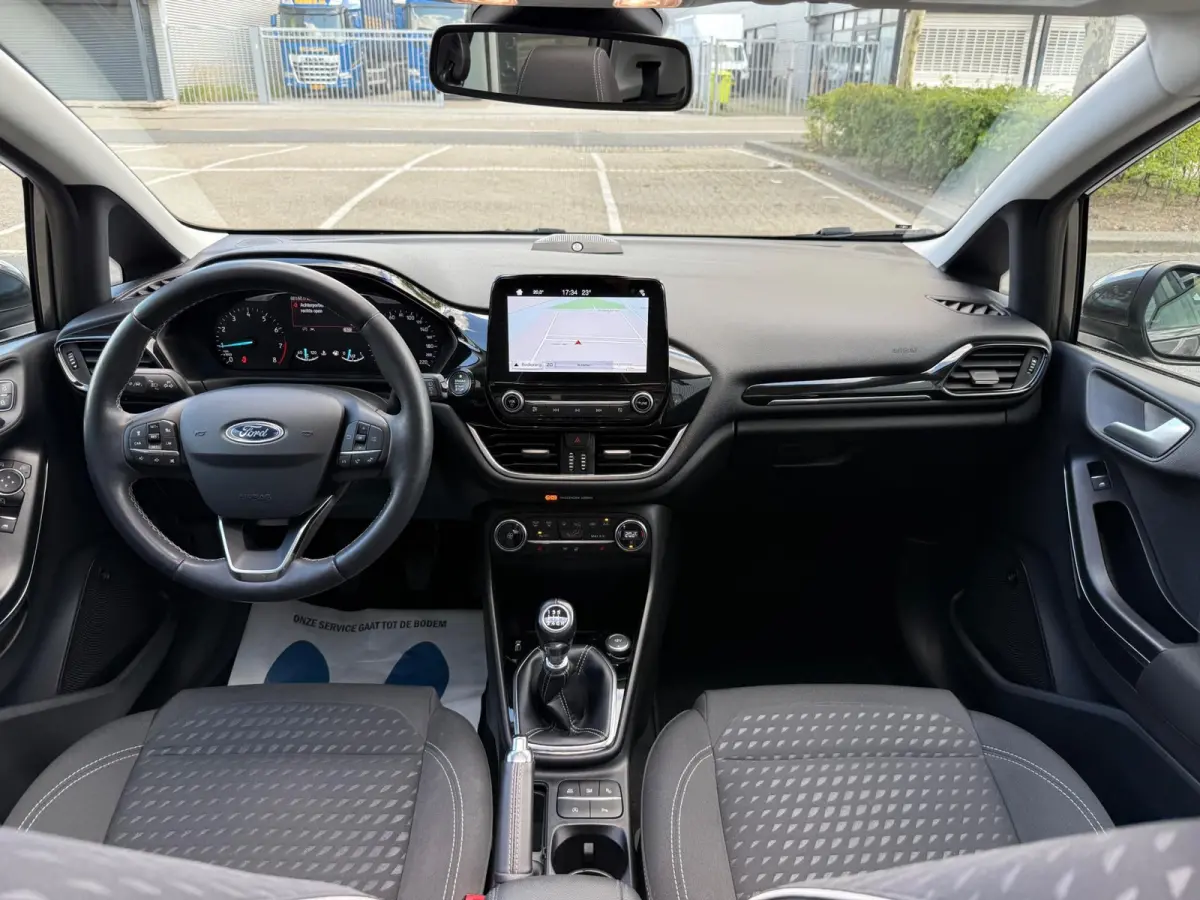 1.0 EcoBoost Titanium PDC+CAMERA/NAV/CARPLAY/B&O