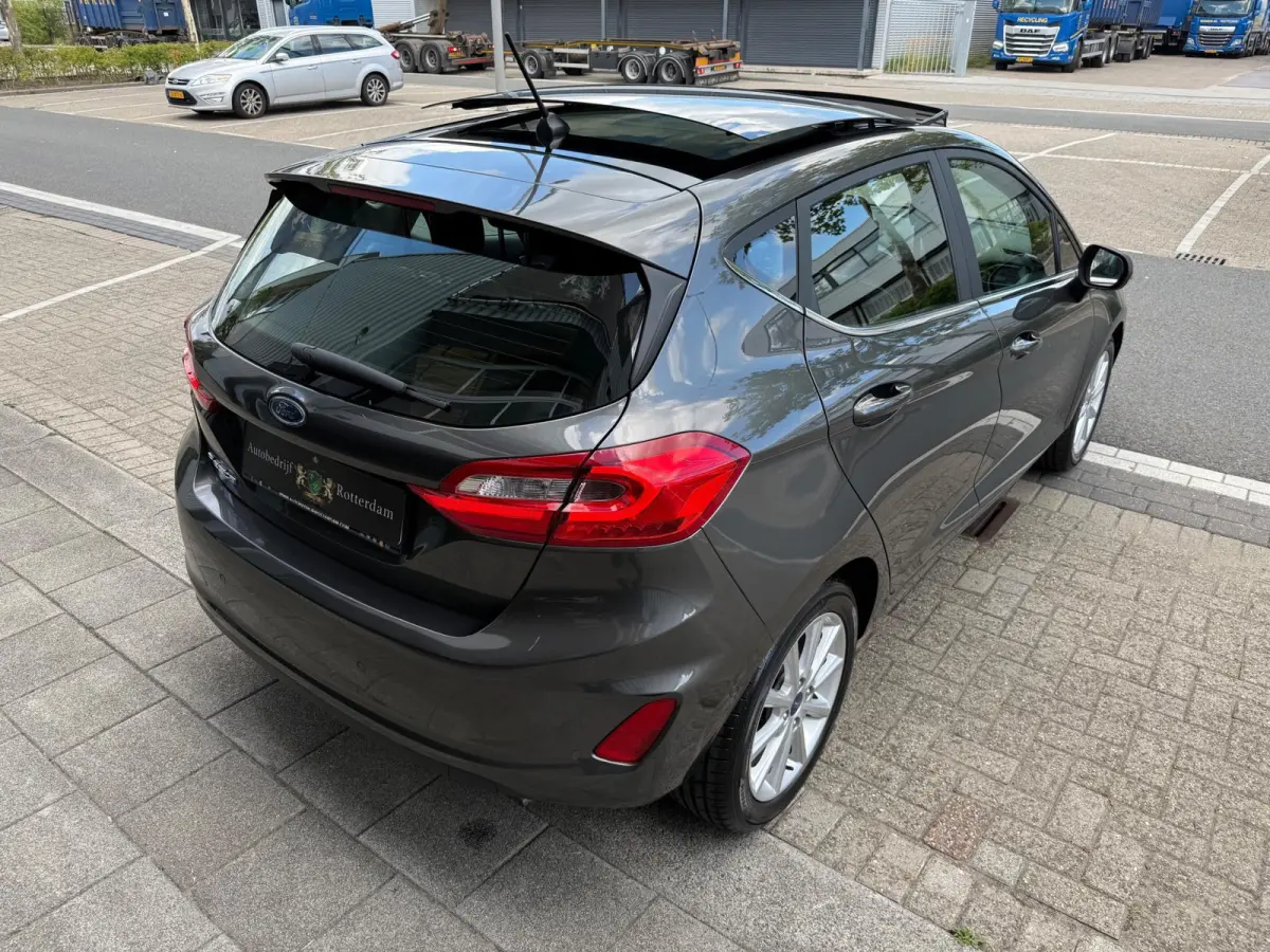 1.0 EcoBoost Titanium PDC+CAMERA/NAV/CARPLAY/B&O
