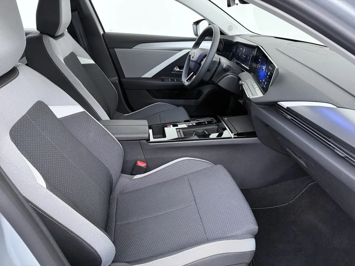 54 kWh Edition | SOH 98,13% | Apple Carplay/ Aindroid Auto | | Apple Carplay/Android Auto|telefoonintegratie premium | Cruise control adaptief | Lichtmetalen velgen 18"
