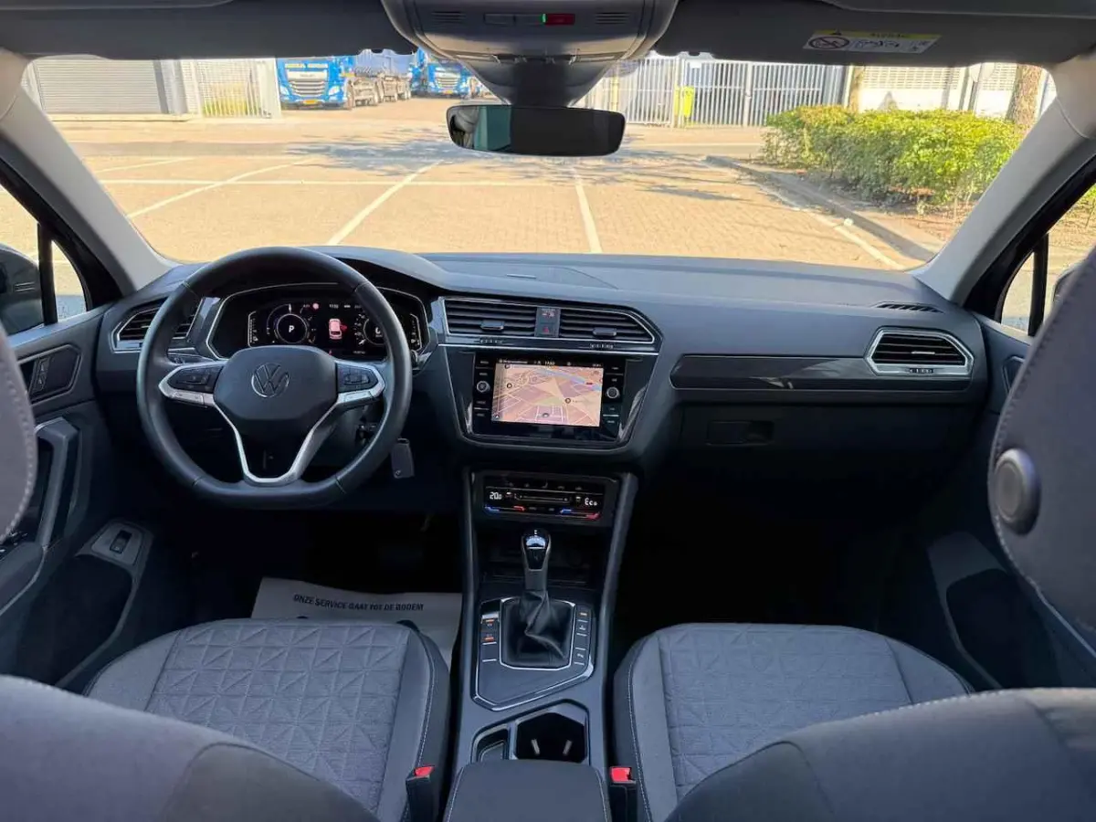 1.4 TSI eHybrid LED/ACC/PDC/LMV/NAVI/VIRTU