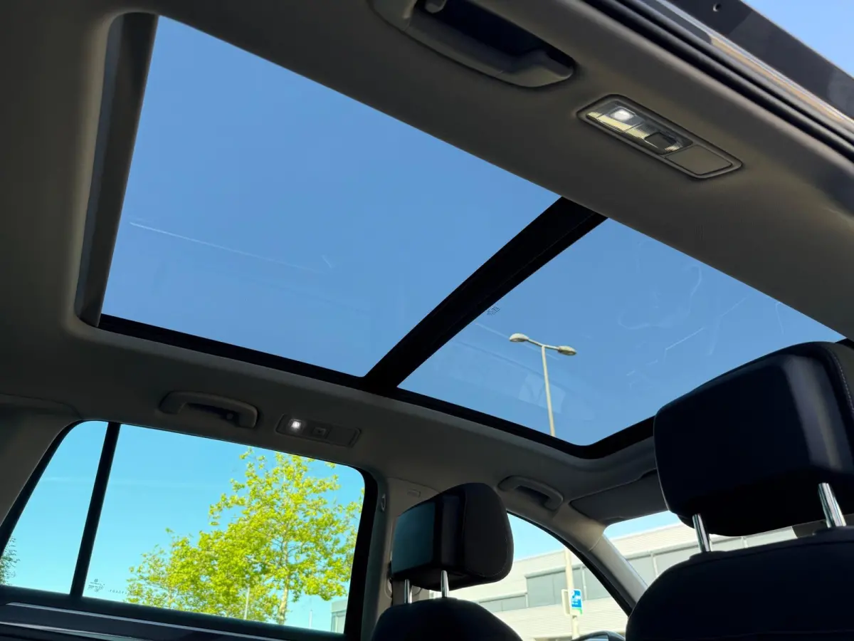 1.4 TSI eHybrid LED/ACC/PDC/LMV/NAVI/VIRTU