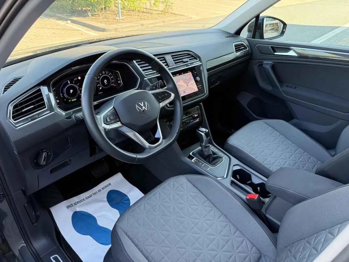 1.4 TSI eHybrid LED/ACC/PDC/LMV/NAVI/VIRTU
