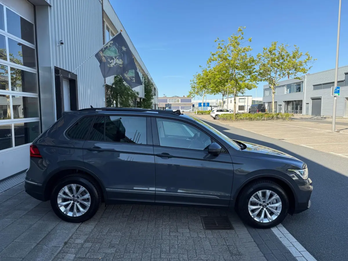 1.4 TSI eHybrid LED/ACC/PDC/LMV/NAVI/VIRTU