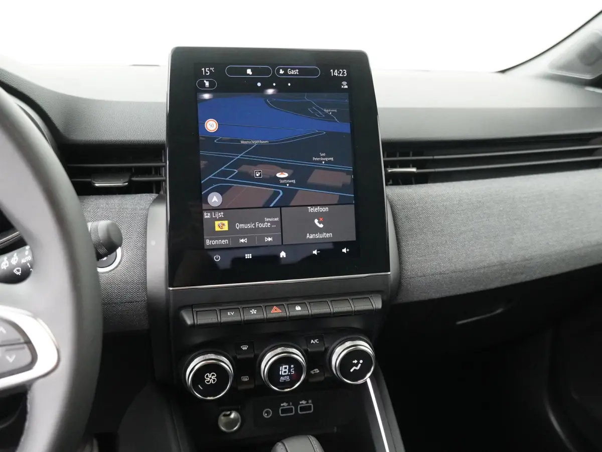 techno full hybrid E-Tech 145 | Groot Navigatie | Parkeercamera | Climate Control |