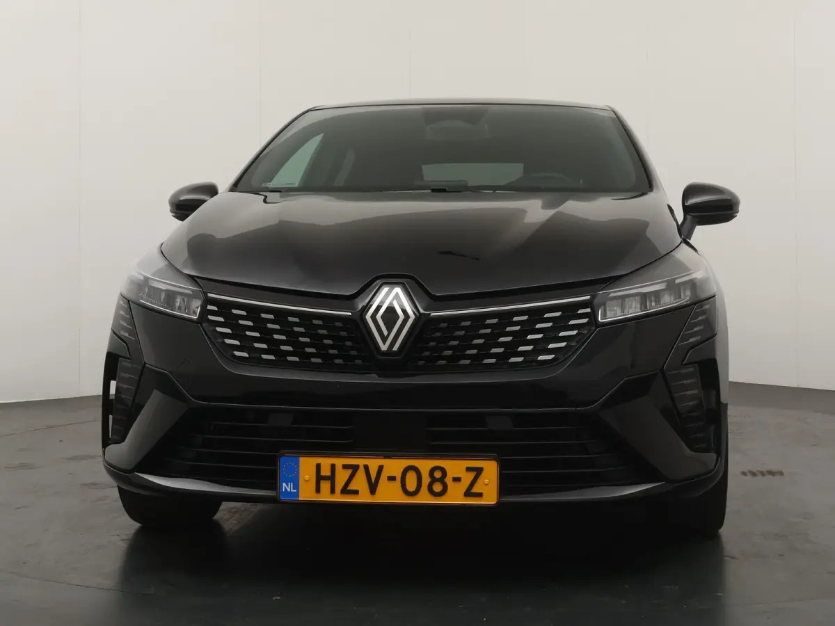 techno full hybrid E-Tech 145 | Groot Navigatie | Parkeercamera | Climate Control |
