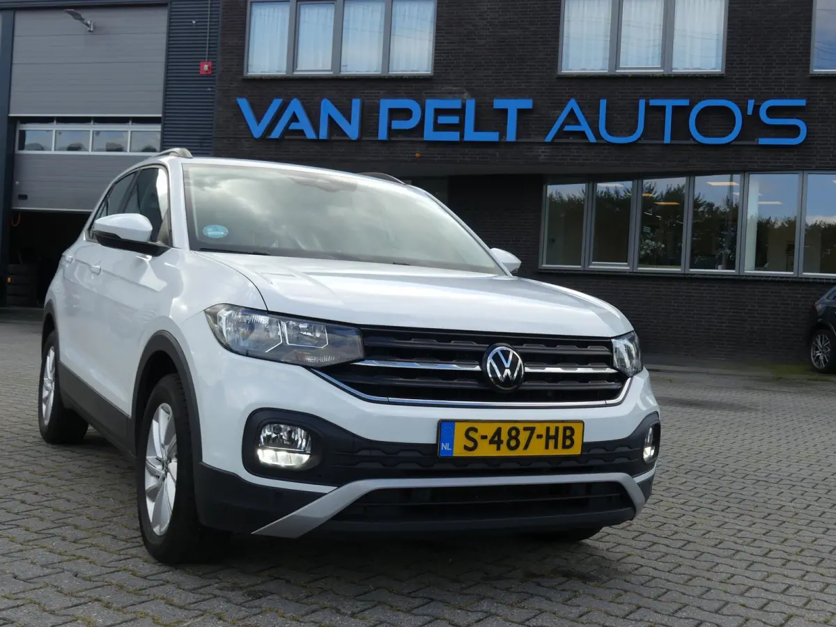 1.0 TSI Life / Camera / PDC / Navigatie / Apple Carplay/Android Auto