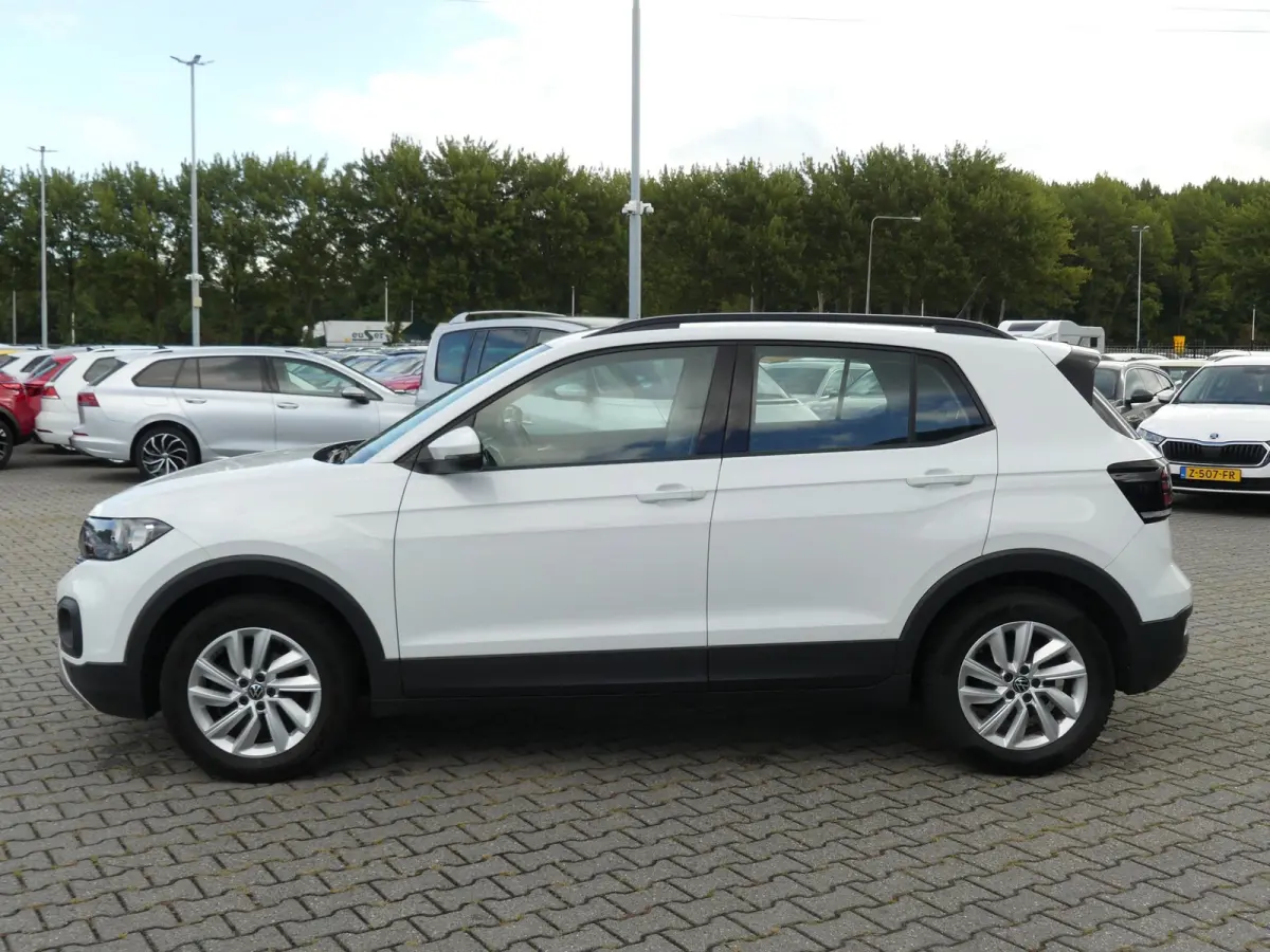 1.0 TSI Life / Camera / PDC / Navigatie / Apple Carplay/Android Auto