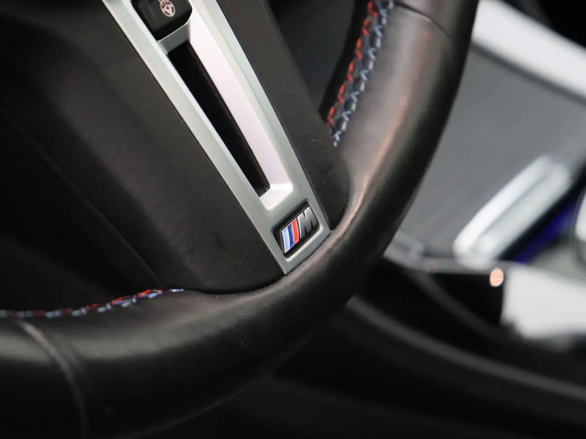 M40i High Executive | Stuurwielrand Verwarmd | Comfort Access | Elektrisch Verstelbare Sportstoelen | Laserlight | Head-Up Display | HiFi