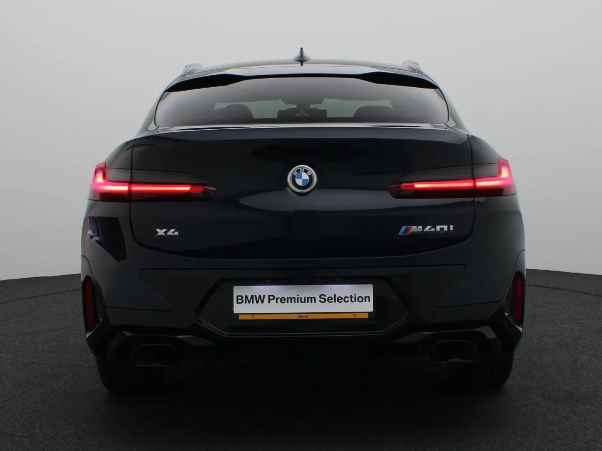 M40i High Executive | Stuurwielrand Verwarmd | Comfort Access | Elektrisch Verstelbare Sportstoelen | Laserlight | Head-Up Display | HiFi
