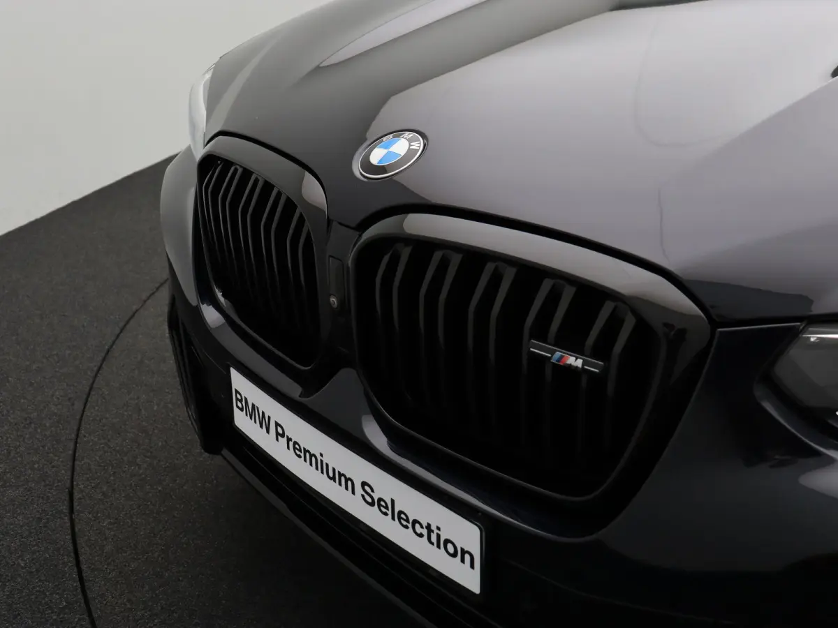 M40i High Executive | Stuurwielrand Verwarmd | Comfort Access | Elektrisch Verstelbare Sportstoelen | Laserlight | Head-Up Display | HiFi